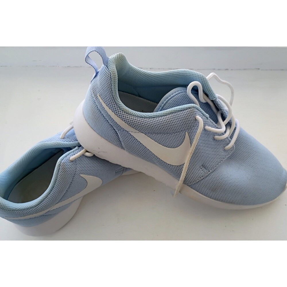 Nike Roshe Blue White Mesh Low Top Athletic Sneakers Lace Up Rubber Size 10